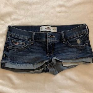 ✨Sale✨ Dark Wash Short Shorts | Hollister
